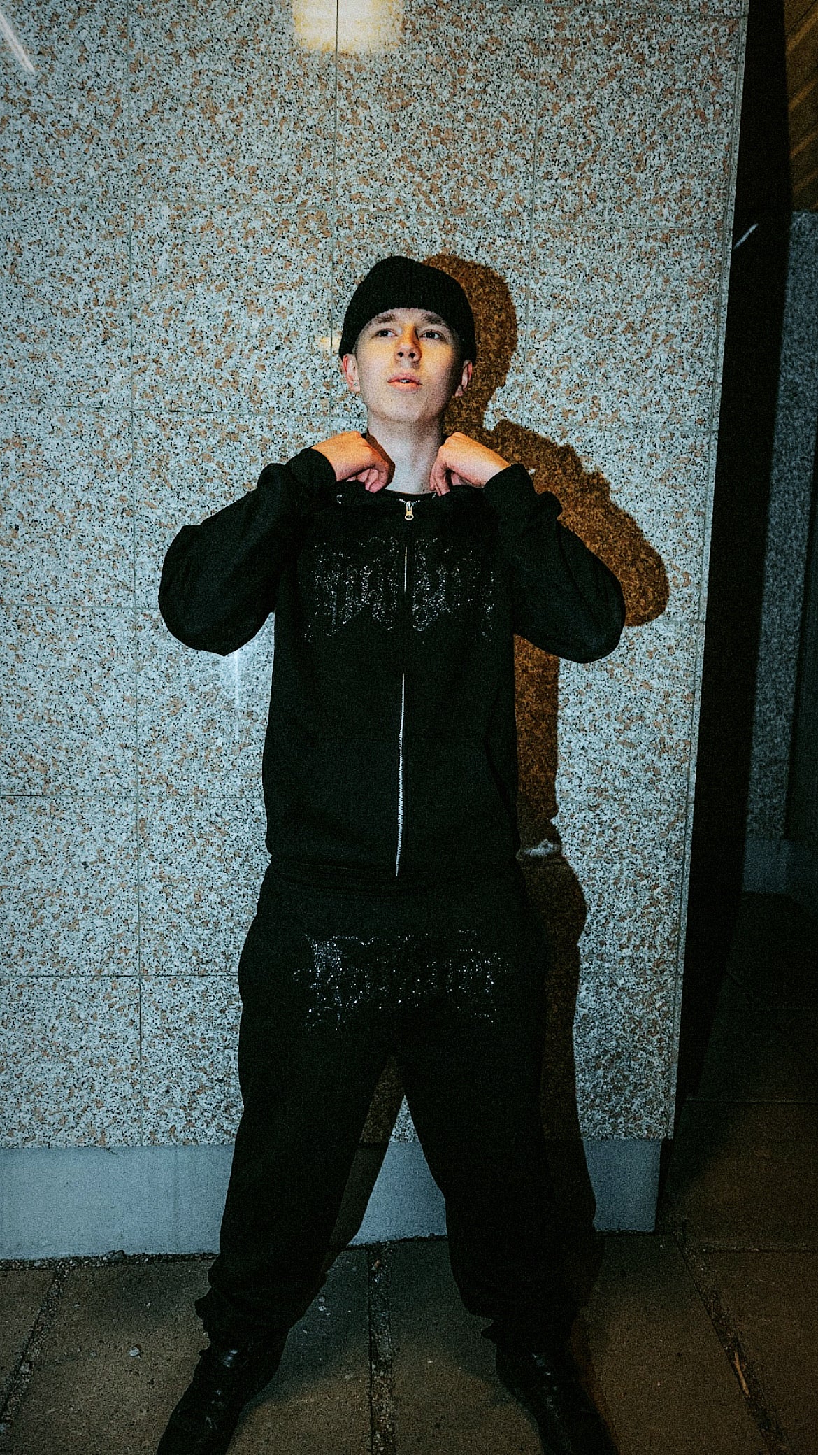 RPLANET BLACK GLITTER ZIP HOODIE