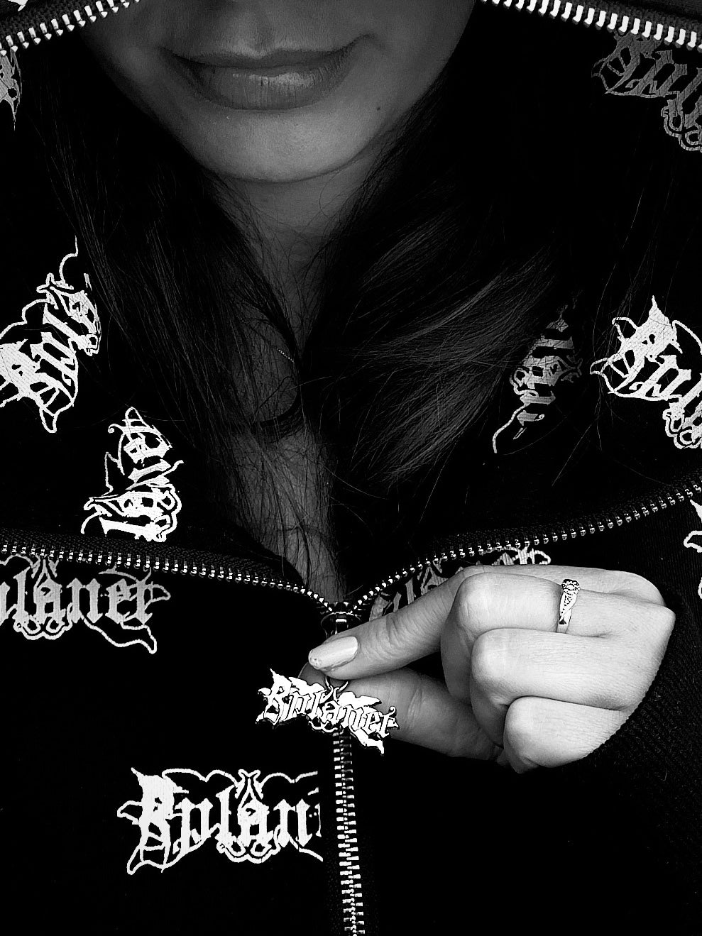 RPLANET BLACK FULL-ZIP HOODIE