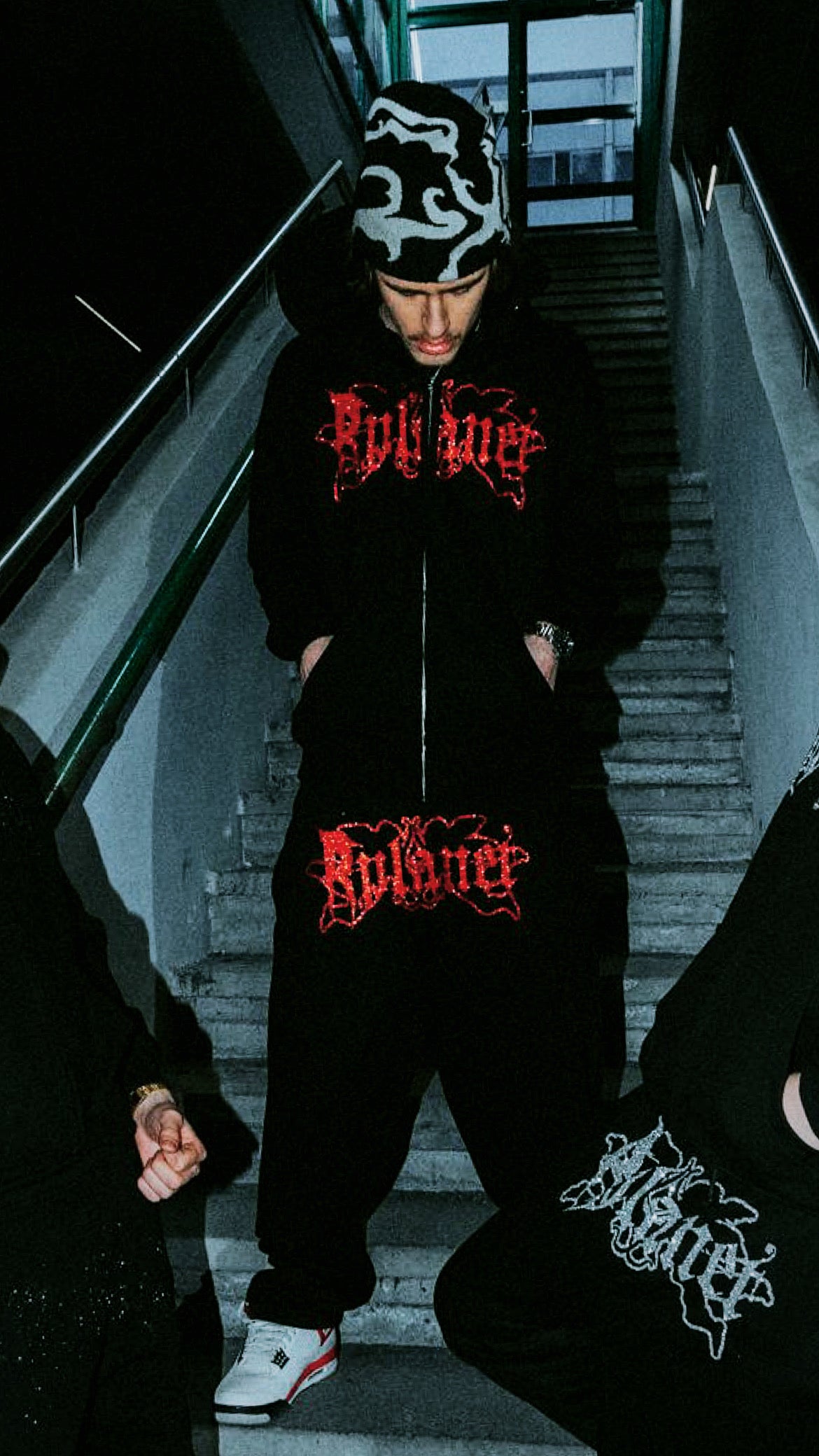 RED GLITTER ZIP HOODIE