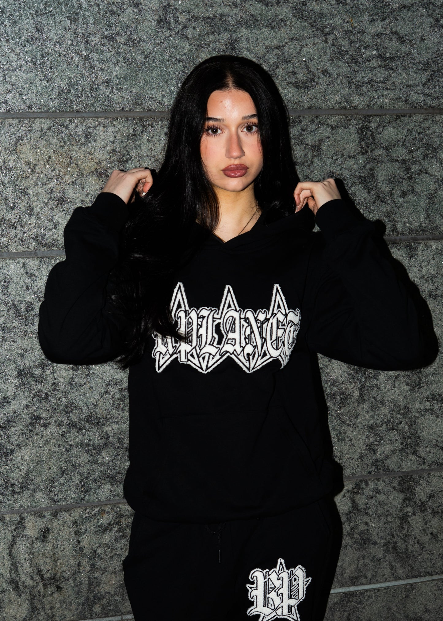 RPLANET BLACK HOODIE