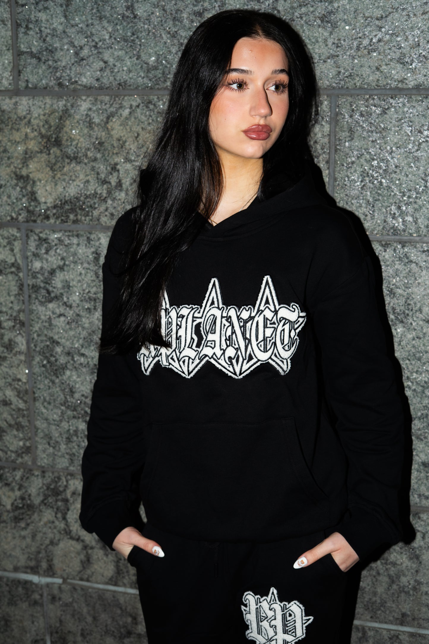 RPLANET BLACK HOODIE