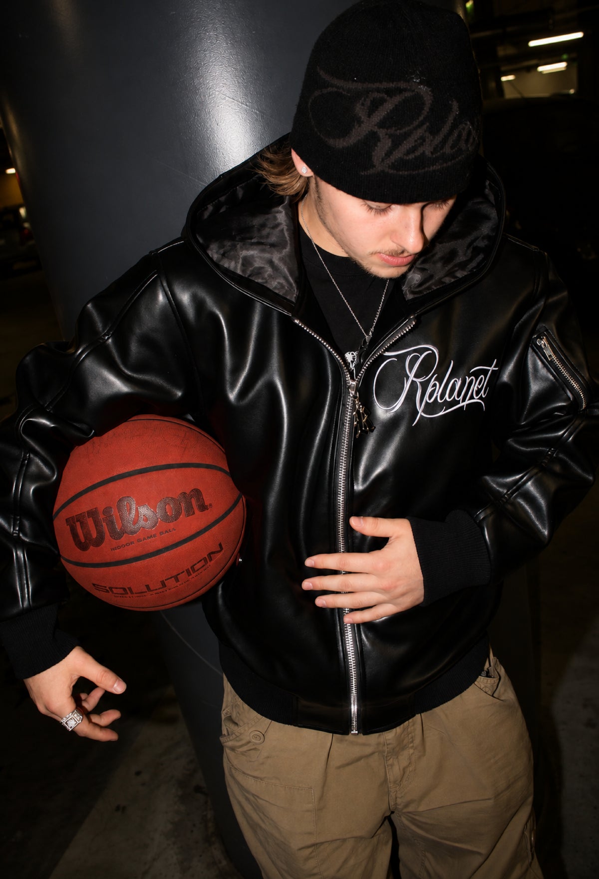 BLACK BOMBER JACKET